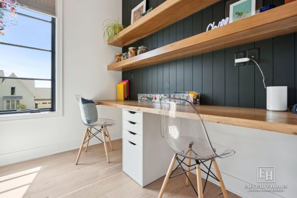 Built-in home workspace | Executive Homes
