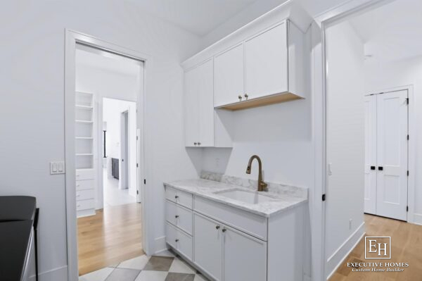 Easton Lane Built Ins 3